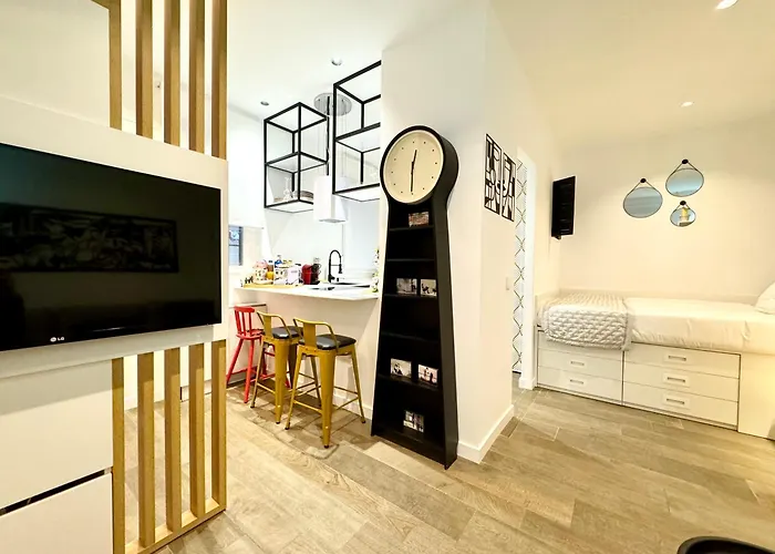 Luxury Flat City Center Full Equipe Non Touristic