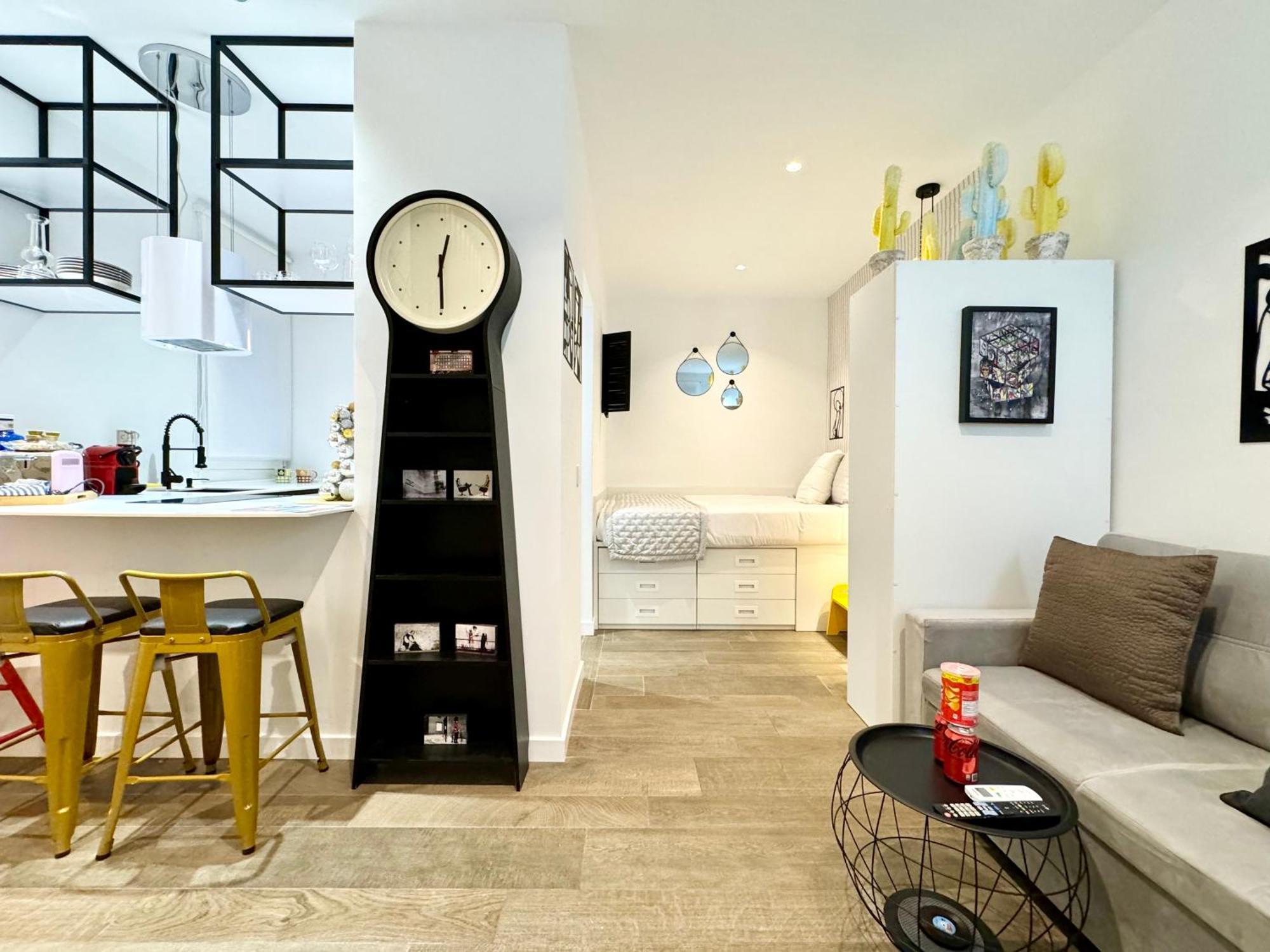 Apartment Luxury Flat Center & Parking Free Non Touristic *