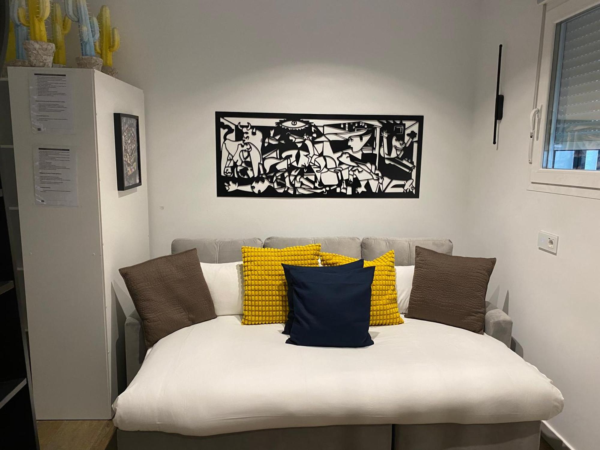 Luxury Flat Center & Parking Free Non Touristic Apartment Madrid