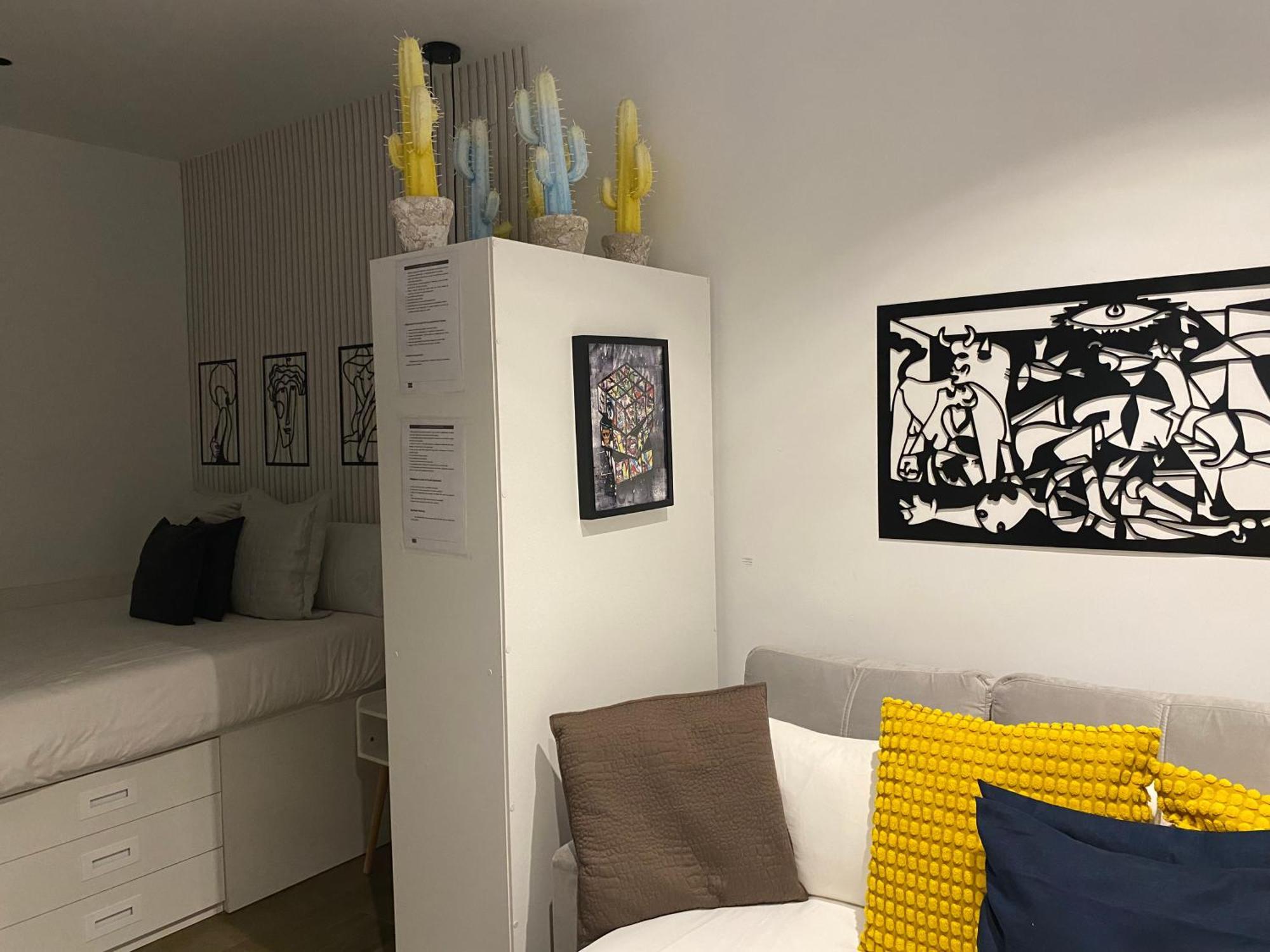 Apartament Luxury Flat City Center Full Equipe Non Touristic Madryt