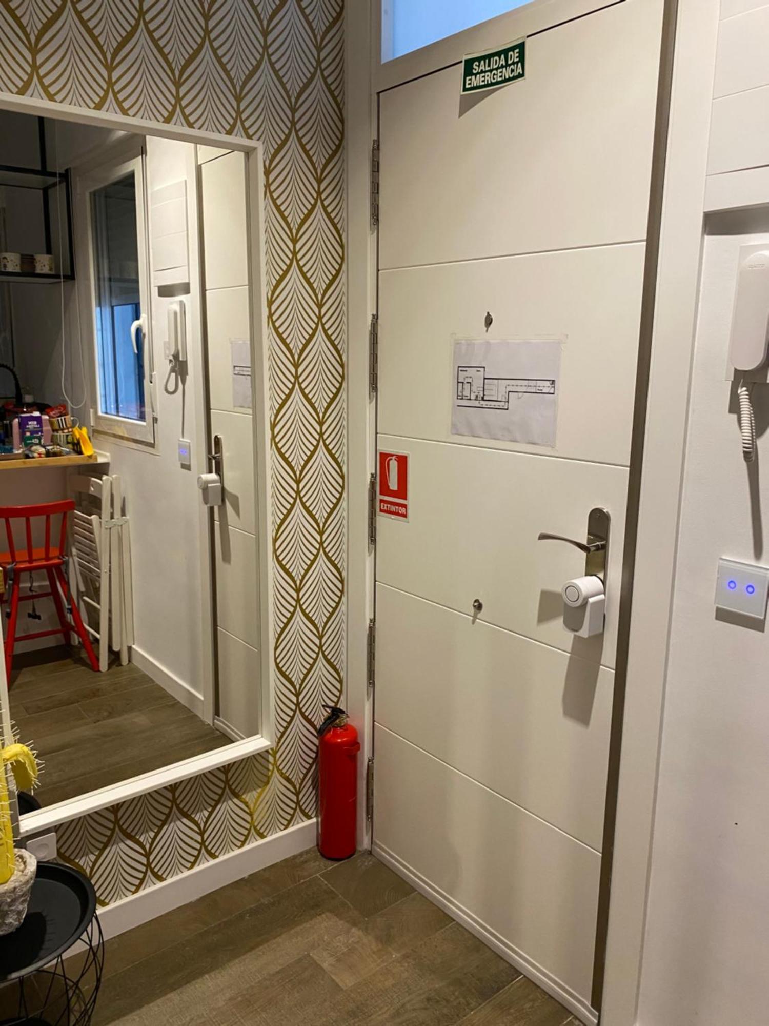 Apartment Luxury Flat Center & Parking Free Non Touristic *